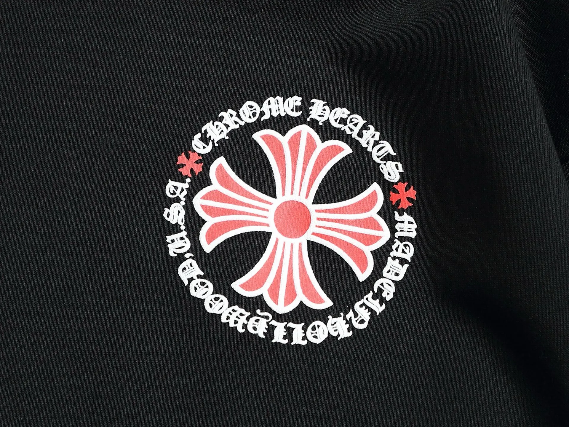 P230 Chrome hearts ch Chrome hearts cross printed round neck sweatshirt, large version, loose and stylish, low version, slim version, upper body and crotch pull, 100% commitment: top quality, not fast food, the highest version on the market, top quality, 420g, 26 custom-dyed double yarn cotton, same style for men and women, complete with three standards. Color: Black White Size: XS-L